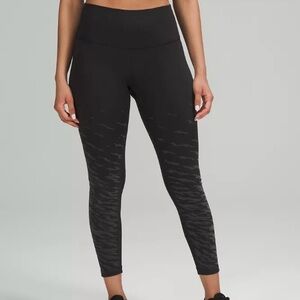 Lululemon Wunder Under High Rise Tight 25" Lunar New Year Black Tiger size 4 NEW